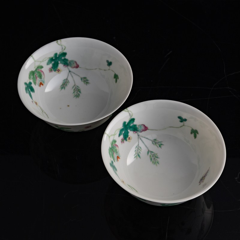 清道光 樂古堂制粉彩癩瓜紋碗一對（附錦盒） | A pair of Chinese famille rose 'melon' bowls, Daoguang period, Qing dynasty - 图6