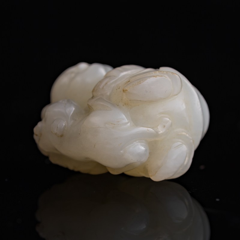 十八世紀 白玉童子挂墜 | A Chinese white jade 'boy' pendant, 18th century - 图6