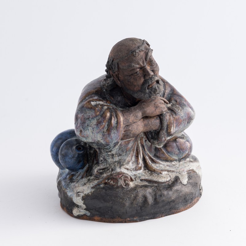 清代 石灣窑達摩坐像 | A Chinese Shiwan seated figure of Bodhidharma, Qing dynasty - 图1