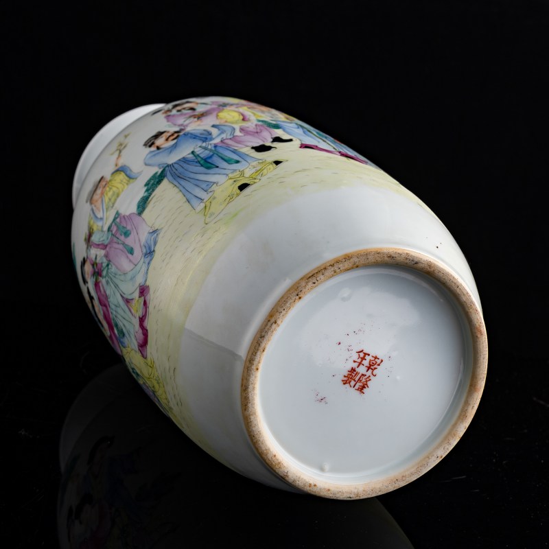 民國 粉彩人物燈籠瓶 | A Chinese famille rose figural lantern vase, Republic period - 图7