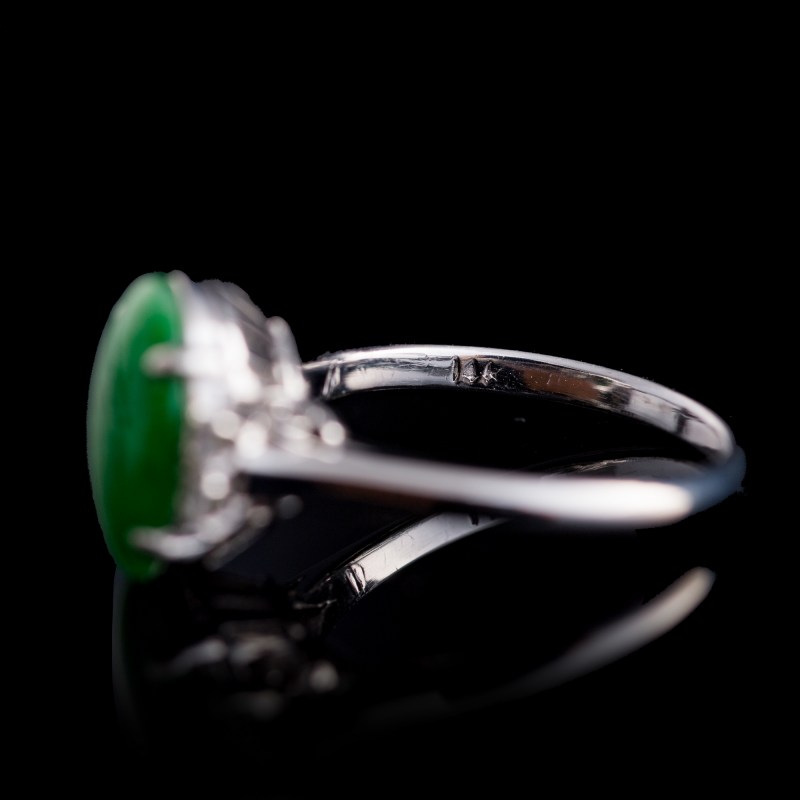 金屬鑲翡翠戒指四隻 | Four Chinese jadeite-set metal rings - 图12