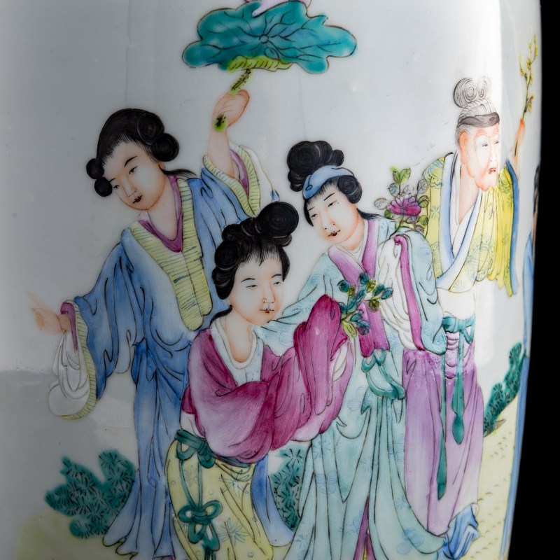 民國 粉彩人物燈籠瓶 | A Chinese famille rose figural lantern vase, Republic period - 图8