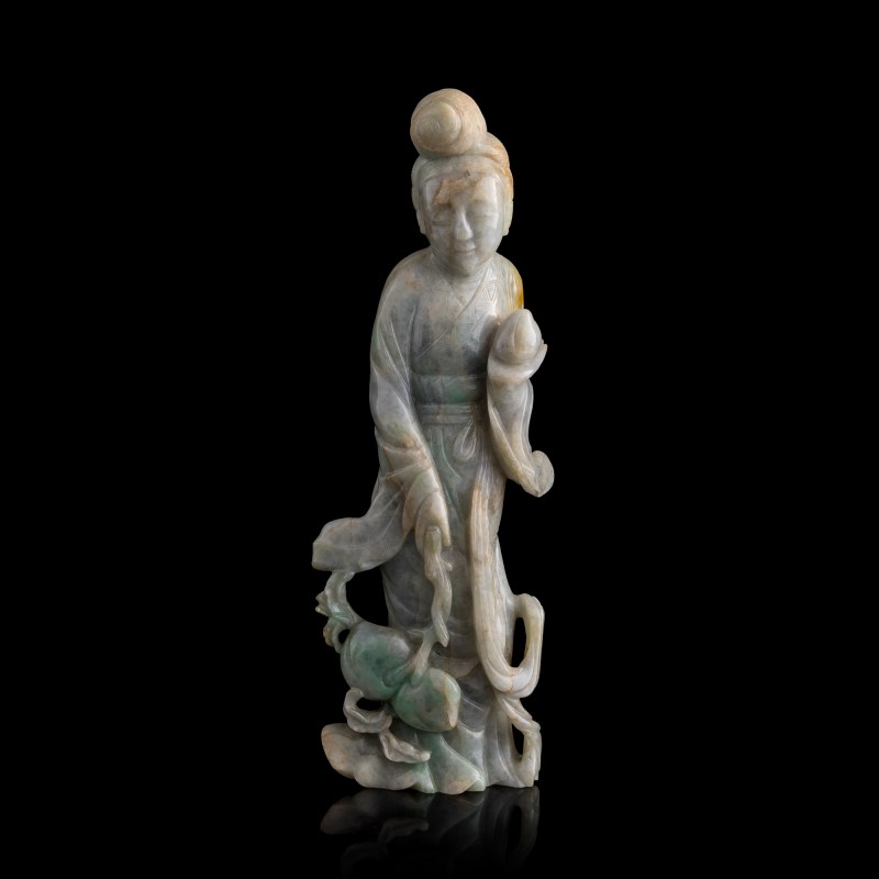 十九世紀 翡翠仕女像 | A Chinese jadeite lady figure, 19th century - 图1