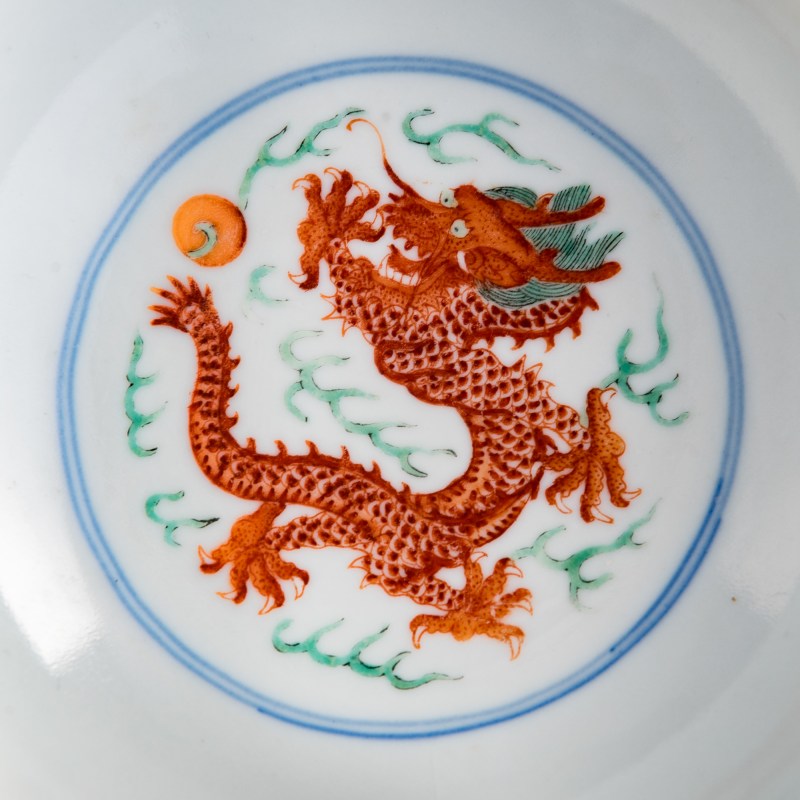 清光緒 青花五彩龍鳳紋碗 | A Chinese blue and white wucai dragon and phoenix bowl, Guangxu period - 图7