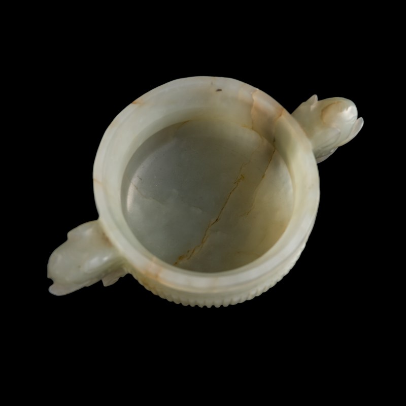 十八世紀 白玉象耳爐 | A Chinese white jade censer with elephant handles, 18th century - 图5