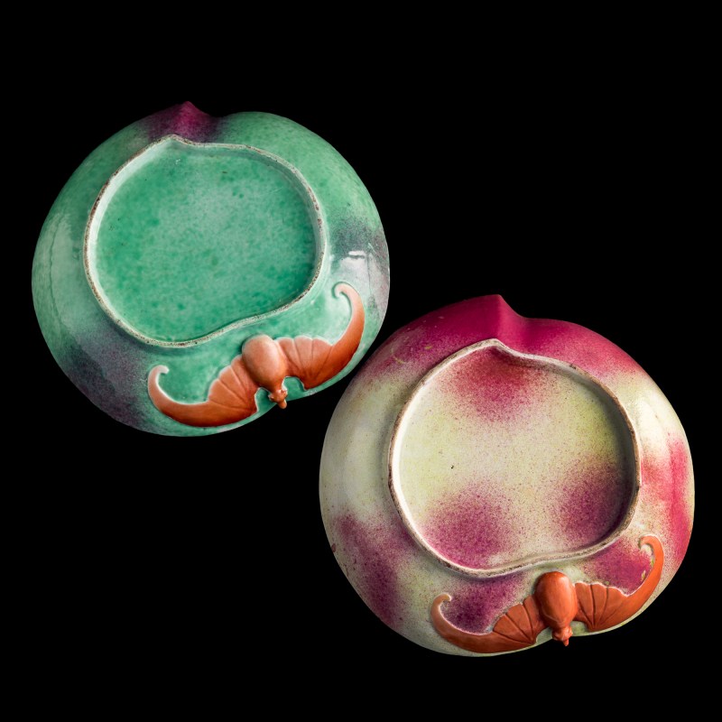 十九世紀 粉彩桃形洗一對（附木座) | A pair of Chinese famille rose peach-form washers, 19th century - 图8