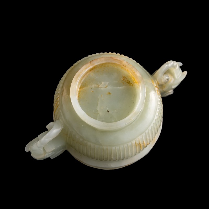 十八世紀 白玉象耳爐 | A Chinese white jade censer with elephant handles, 18th century - 图6