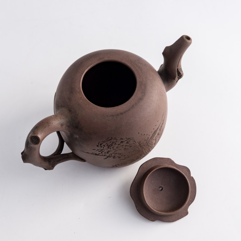 民國 泉石刻紫砂瓜形壺 | A Chinese Yixing zisha melon-form teapot, carved by Quanshi, Republic period - 图7