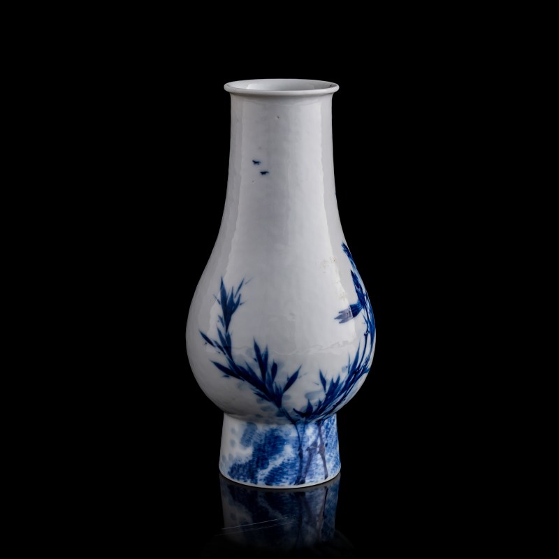 民國 王步風格青花花鳥瓶 | A Chinese 'Wang Bu'-style blue and white vase, Republic period - 图4