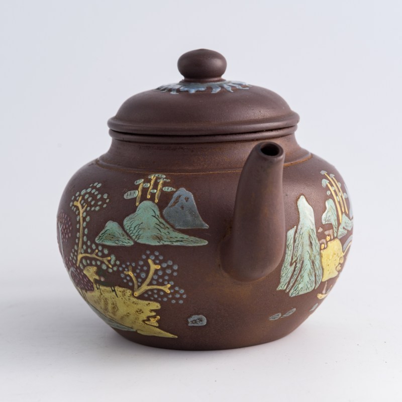 清代 邵正來款紫砂加彩山水壺 | A Chinese enameled Yixing zisha 'landscape' teapot, Qing dynasty - 图4