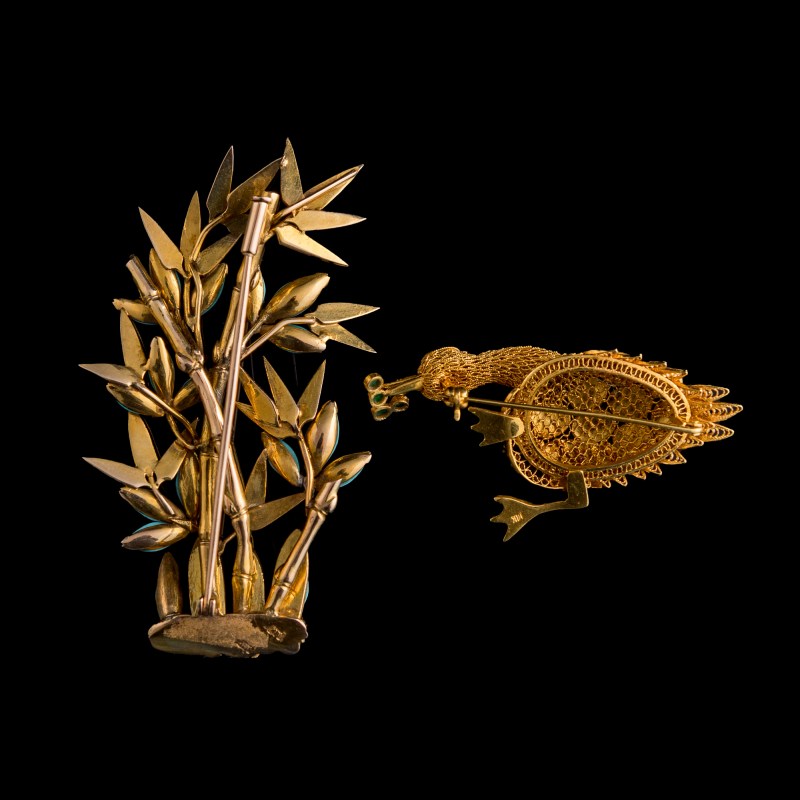 二十世紀早 翡翠胸針及綠松石胸針 | A Chinese jadeite brooch and a turquoise brooch, early 20th century - 图2
