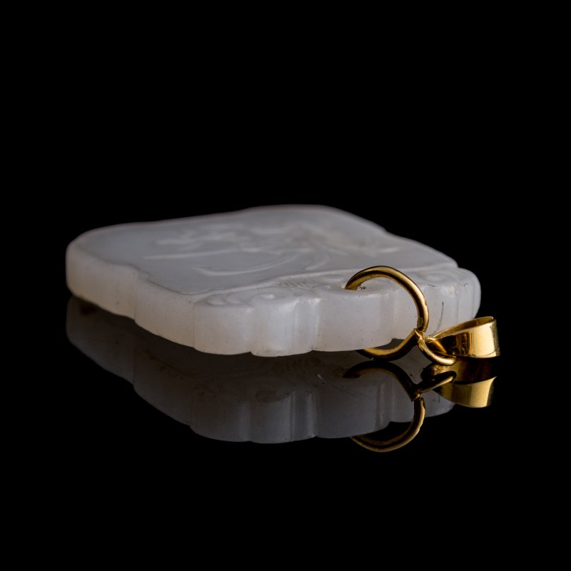 十八世紀 白玉靈仙祝壽牌 | A Chinese white jade 'lingzhi and narcissus' plaque, 18th century - 图6