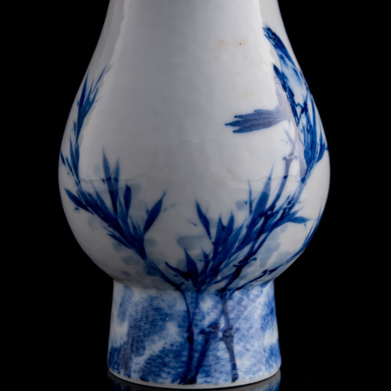 民國 王步風格青花花鳥瓶 | A Chinese 'Wang Bu'-style blue and white vase, Republic period - 图9