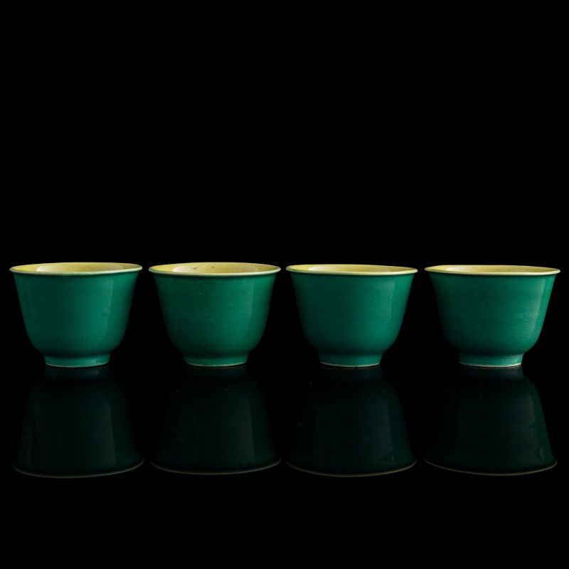 十八/十九世紀 綠釉杯四隻一套 | A set of four Chinese green-glazed cups, 18th/19th century - 图4
