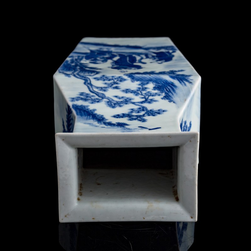 十九世紀早 青花八仙人物方瓶 | A Chinese blue and white 'Eight Immortals' vase, early 19th century - 图7