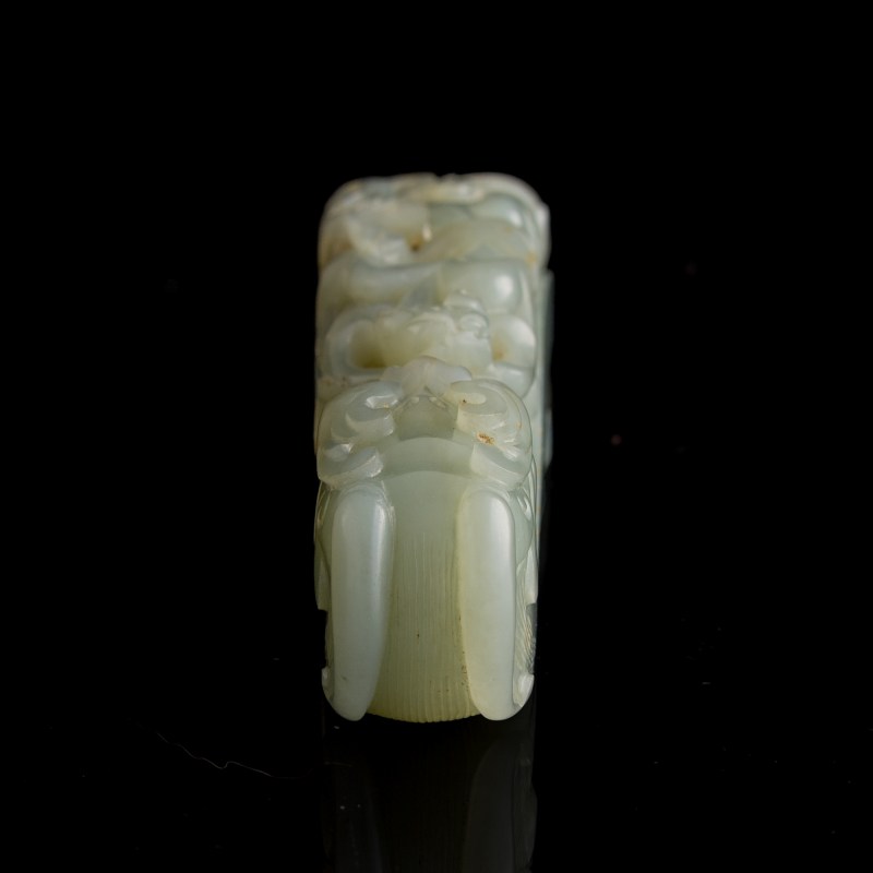 明代 玉龍勾 | A Chinese jade dragon belt hook, Ming dynasty - 图6