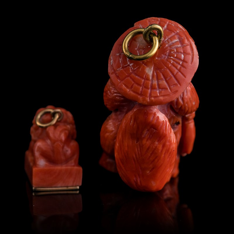 十九世紀 珊瑚挂件及印章 | A Chinese coral pendant and seal, 19th century - 图3