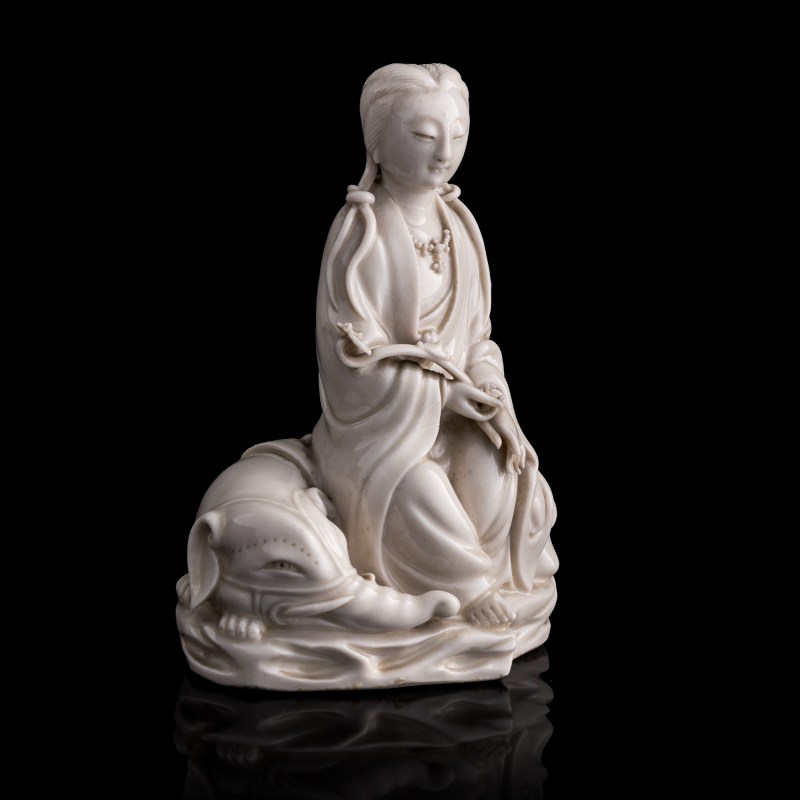 十七世紀 德化普賢菩薩坐像 | A Chinese Dehua seated figure of Samantabhadra, 17th century - 图2