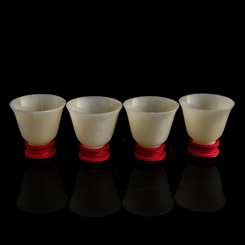 十九世紀 玉杯十二隻一套（附原配老錦盒） | A set of twelve Chinese jade cups, 19th century - 图3