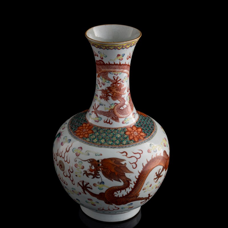 十九世紀晚 粉彩龍紋賞瓶 | A Chinese famille rose dragon vase, Late 19th century - 图5