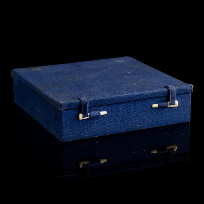 清光緒 黃地三彩龍紋盤（附錦盒） | A Chinese yellow-ground sancai 'dragon' dish, Guangxu period, Qing dynasty - 图7
