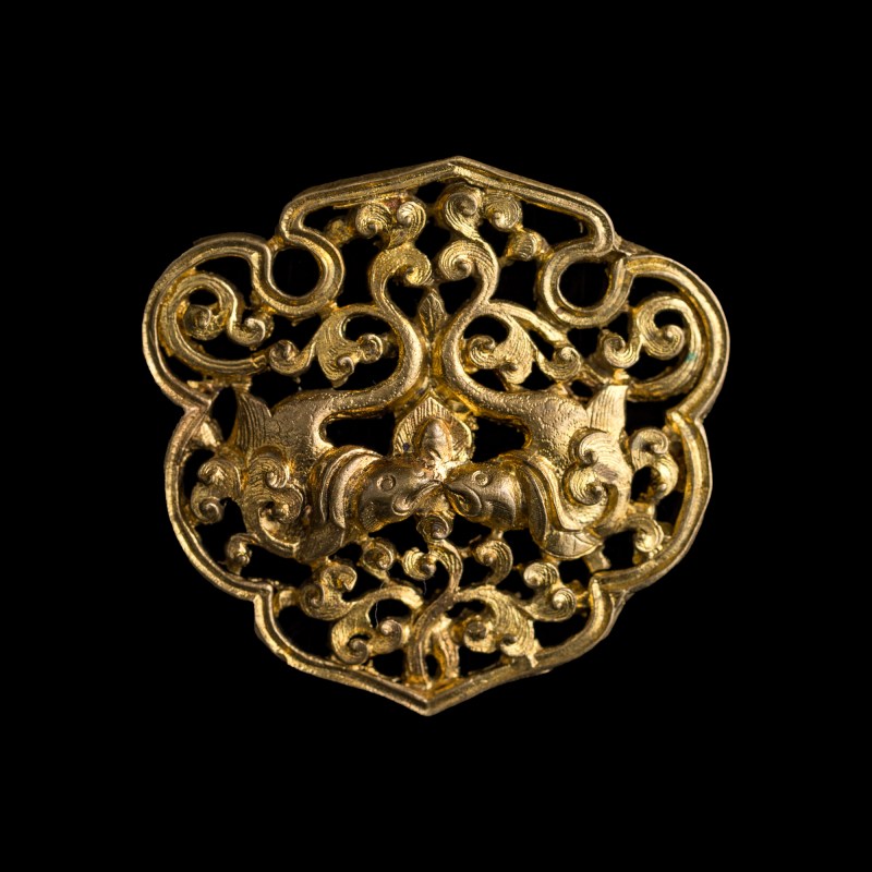 元代或更早 銀鎏金鏤空佩飾四片 | Four Chinese gilt-silver openwork ornaments, Yuan dynasty or earlier - 图6