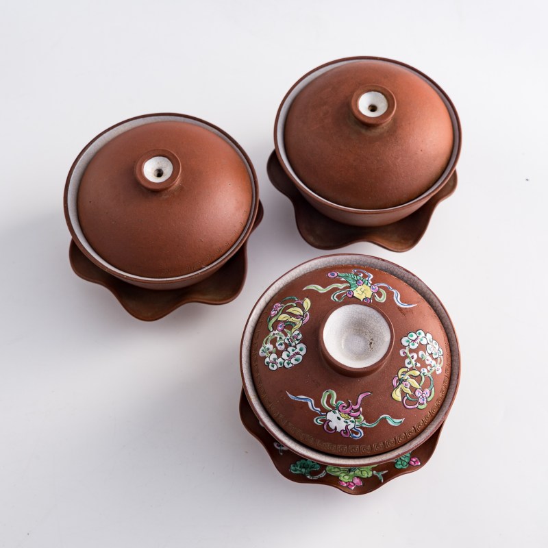 清代/民國 紫砂蓋碗三件 | Three Chinese Yixing zisha covered tea bowls, Qing dynasty/Republic period - 图6