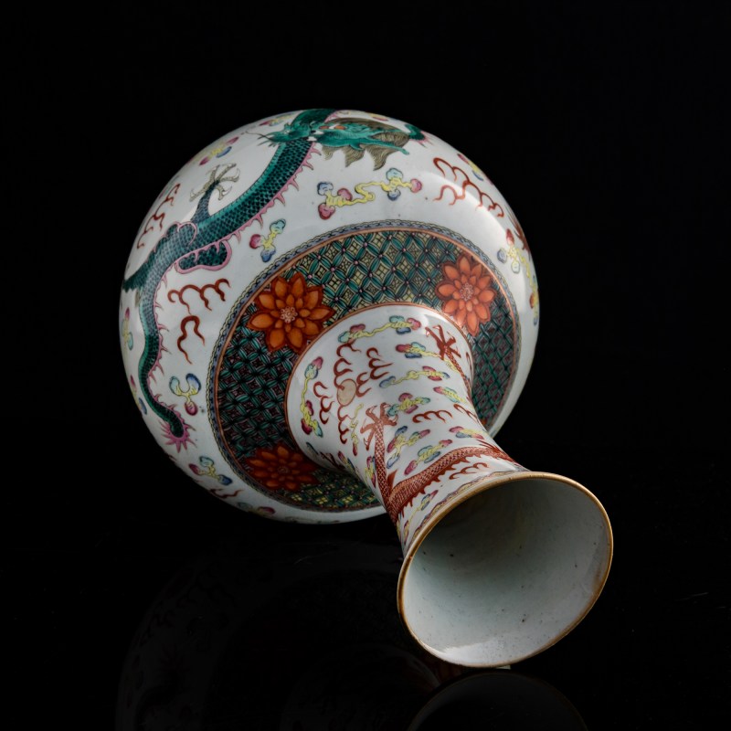 十九世紀晚 粉彩龍紋賞瓶 | A Chinese famille rose dragon vase, Late 19th century - 图6