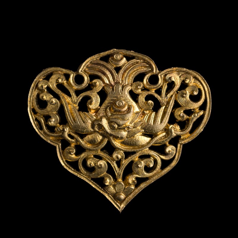 元代或更早 銀鎏金鏤空佩飾四片 | Four Chinese gilt-silver openwork ornaments, Yuan dynasty or earlier - 图7