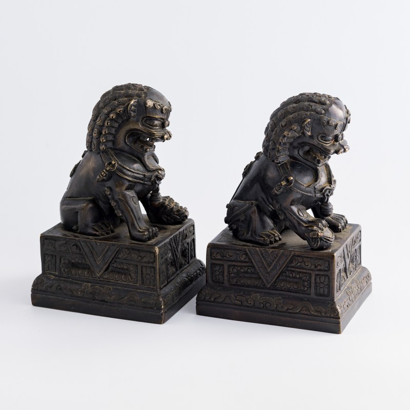十九世紀早 銅京獅一對 | A pair of Chinese bronze Peking lions, early 19th century - 图5