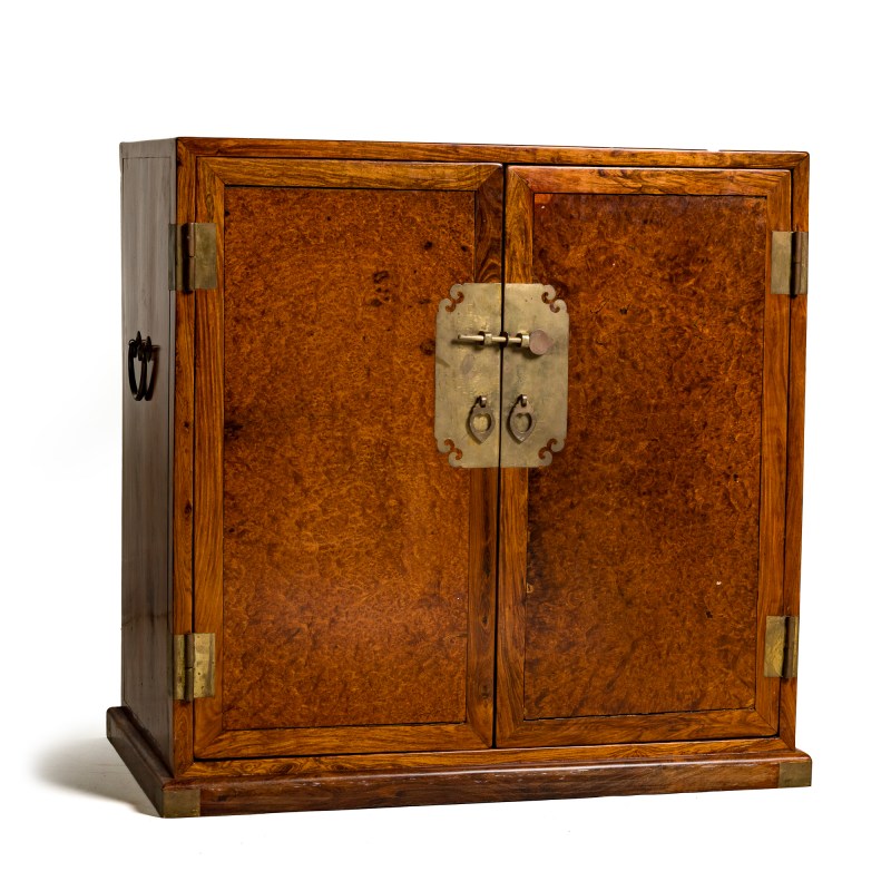 黃花梨癭木面雙門櫃 | A Chinese huanghuali two-door cabinet with burlwood panels