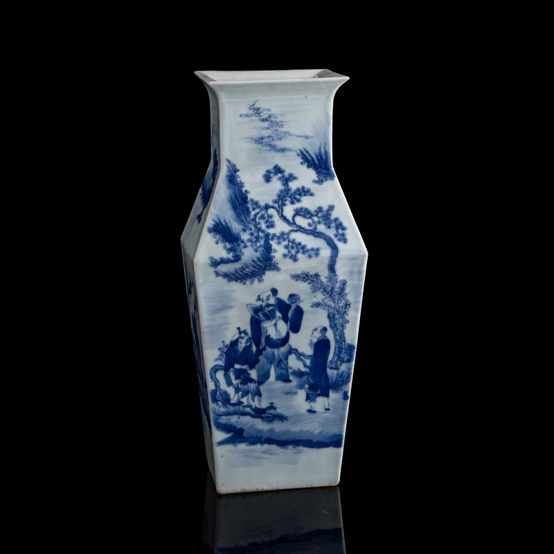 十九世紀早 青花八仙人物方瓶 | A Chinese blue and white 'Eight Immortals' vase, early 19th century - 图4