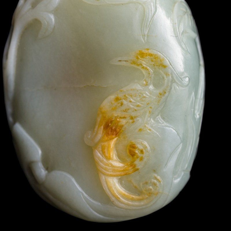 清代 白玉雕花卉瓜形鼻烟壺 | A Chinese white jade melon-form floral snuff bottle, Qing dynasty - 图8