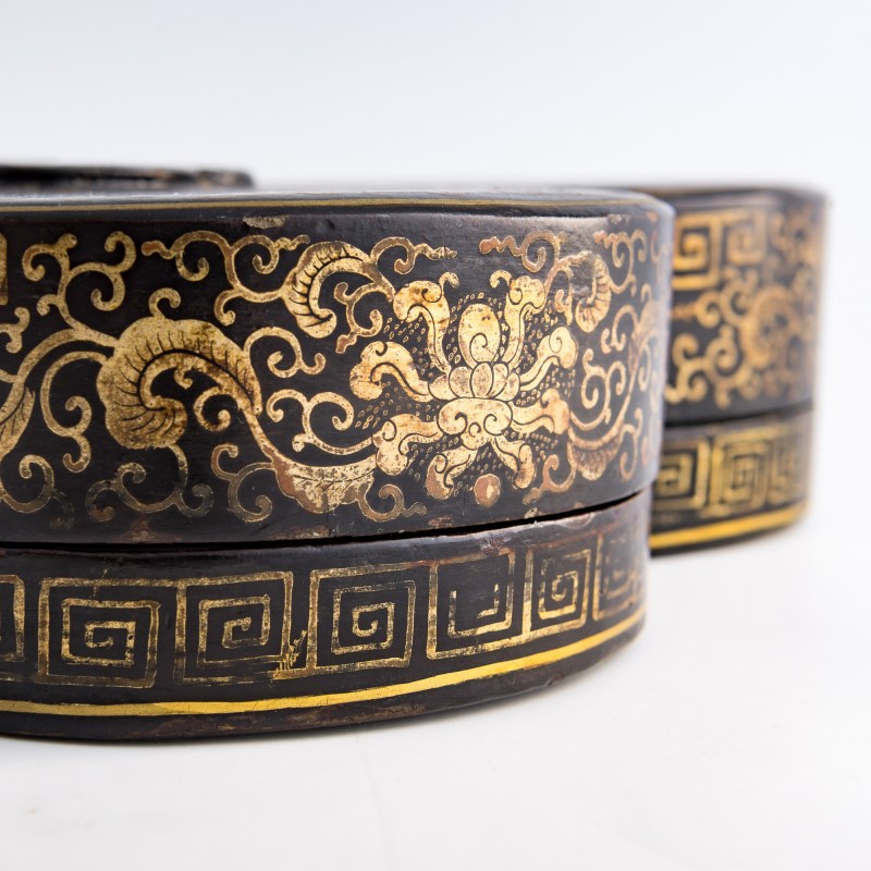 清乾隆 黑漆描金海棠形蓋盒 | A Chinese gilt-lacquer quatrefoil lidded box, Qianlong period, Qing dynasty - 图9