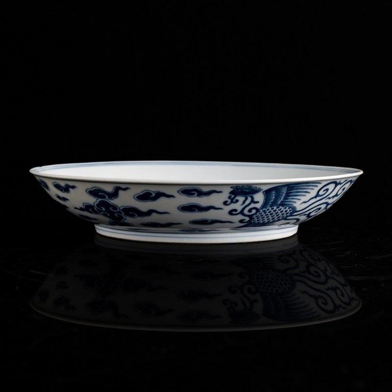 清道光 青花雙鳳紋盤 | A Chinese blue and white 'double phoenix' dish, Daoguang period, Qing dynasty - 图2