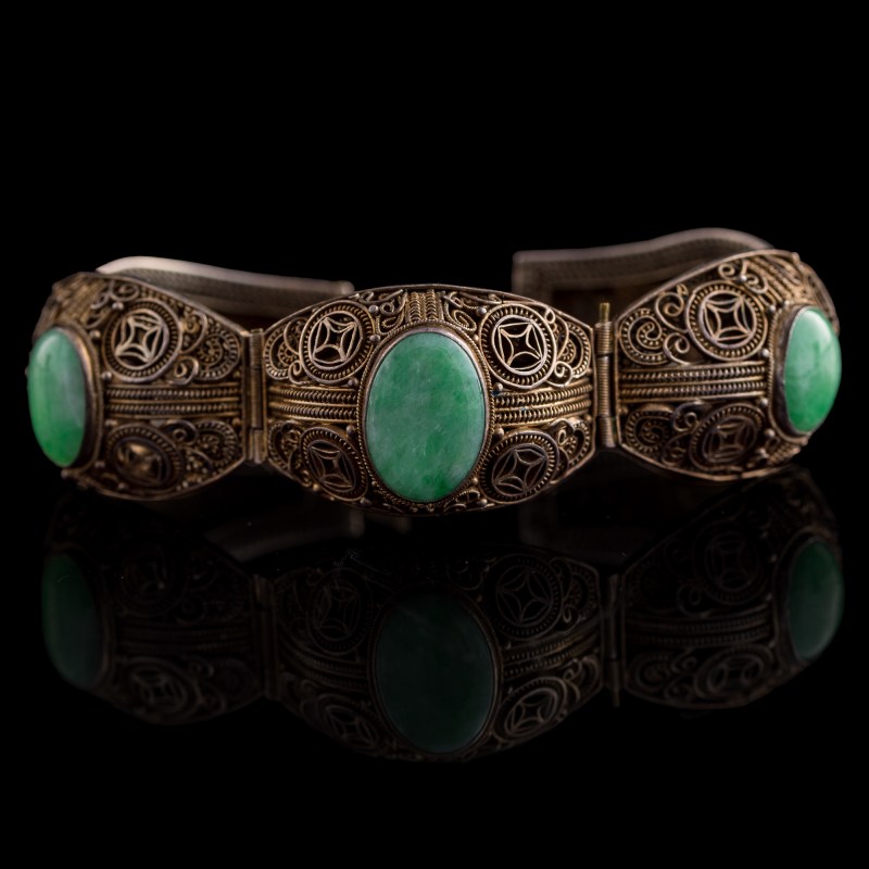 民國 銀嵌翡翠手鏈 | A Chinese silver bracelet set with jadeite, Republic period - 图7