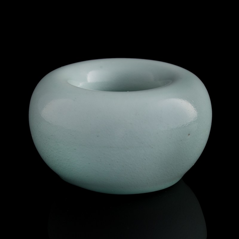 清代 粉青釉水孟 | A Chinese celadon-glazed water coupe, Qing dynasty - 图1