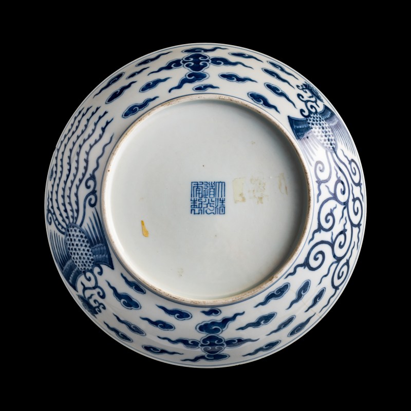 清道光 青花雙鳳紋盤 | A Chinese blue and white 'double phoenix' dish, Daoguang period, Qing dynasty - 图3