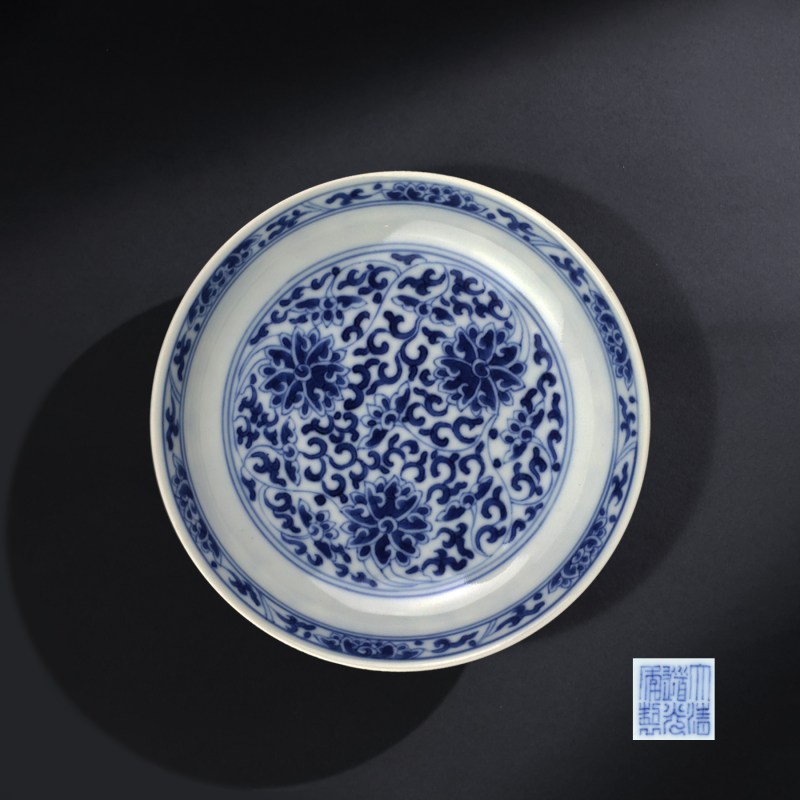 清道光 青花缠枝莲纹盘 - 图1
