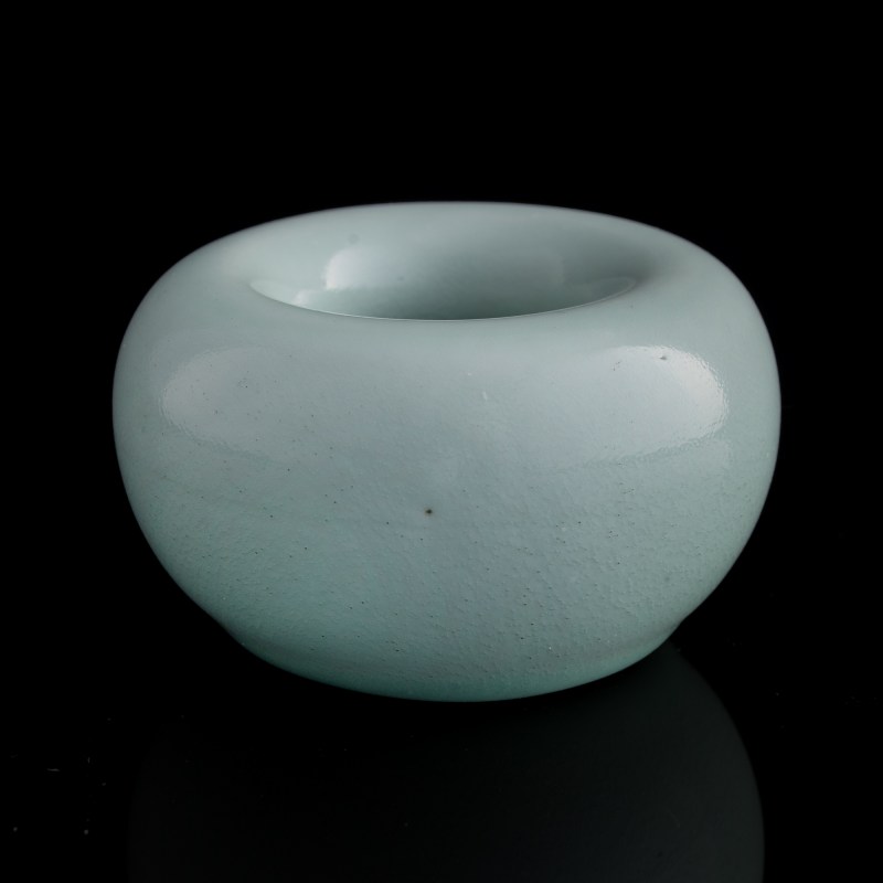 清代 粉青釉水孟 | A Chinese celadon-glazed water coupe, Qing dynasty - 图2