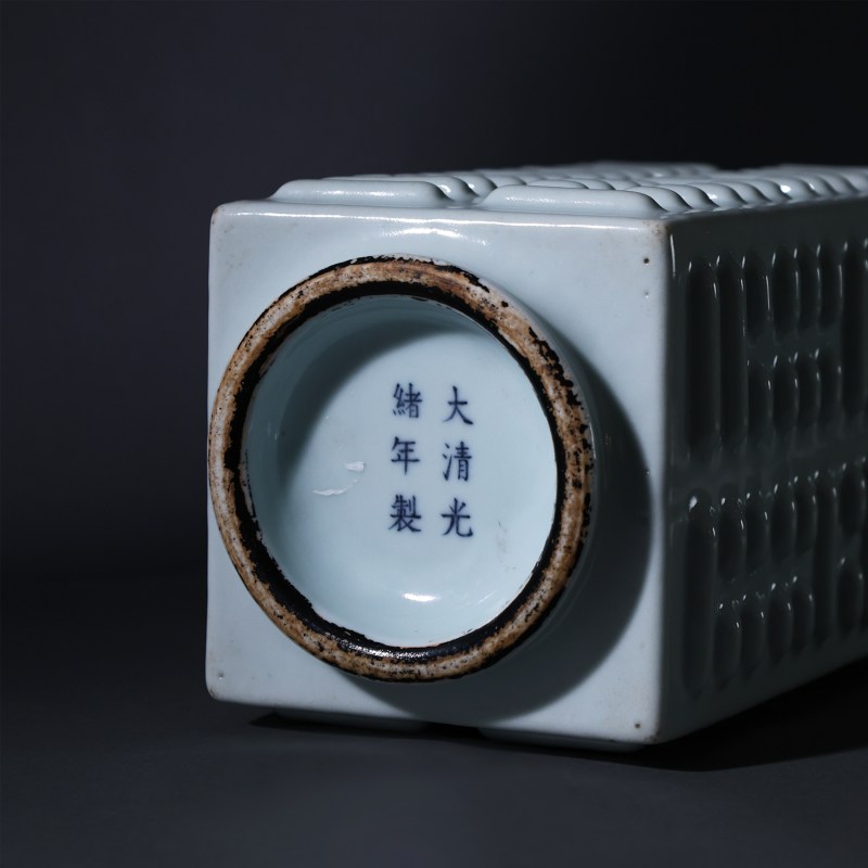 清光绪 仿㠯釉八卦琮式瓶 - 图4