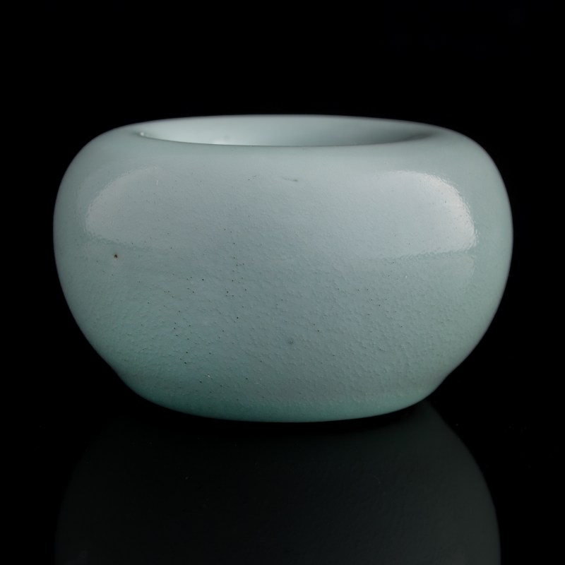 清代 粉青釉水孟 | A Chinese celadon-glazed water coupe, Qing dynasty - 图3