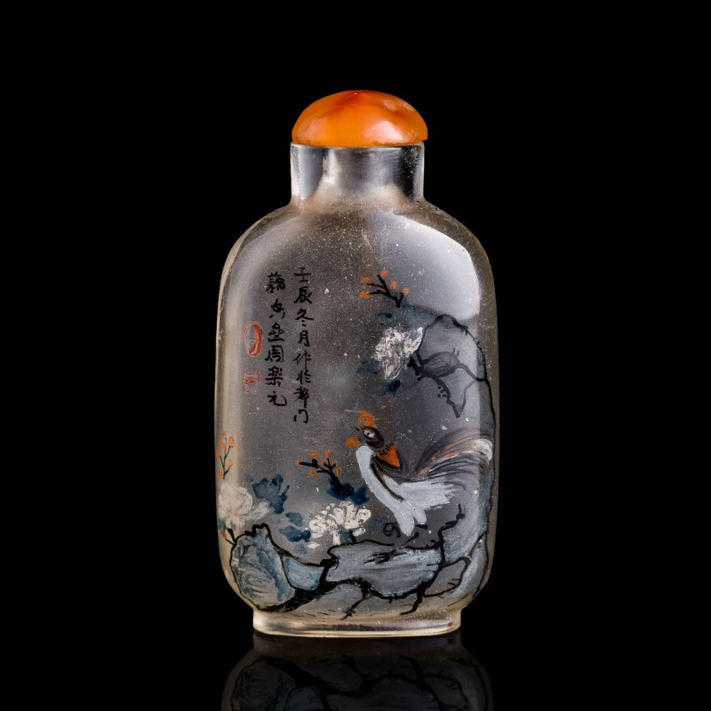 周樂元 內畫花鳥蟲草鼻烟壺 | A Chinese inside-painted 'rooster' snuff bottle, signed Zhou Leyuan, dated 1892
