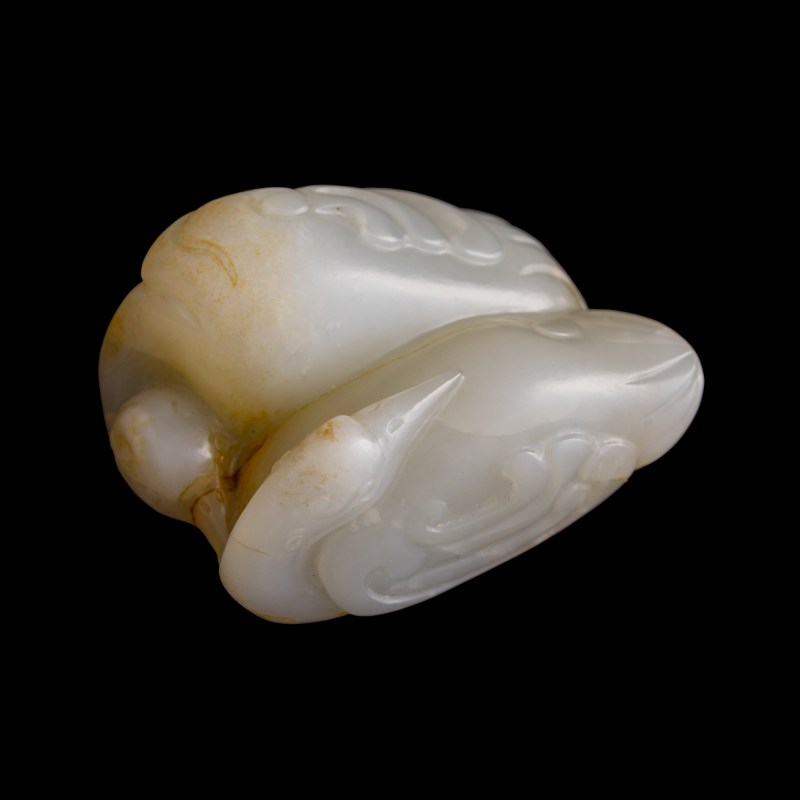 十八世紀 白玉鴛鴦挂墜 | A Chinese white jade mandarin duck-form ornament, 18th century - 图7