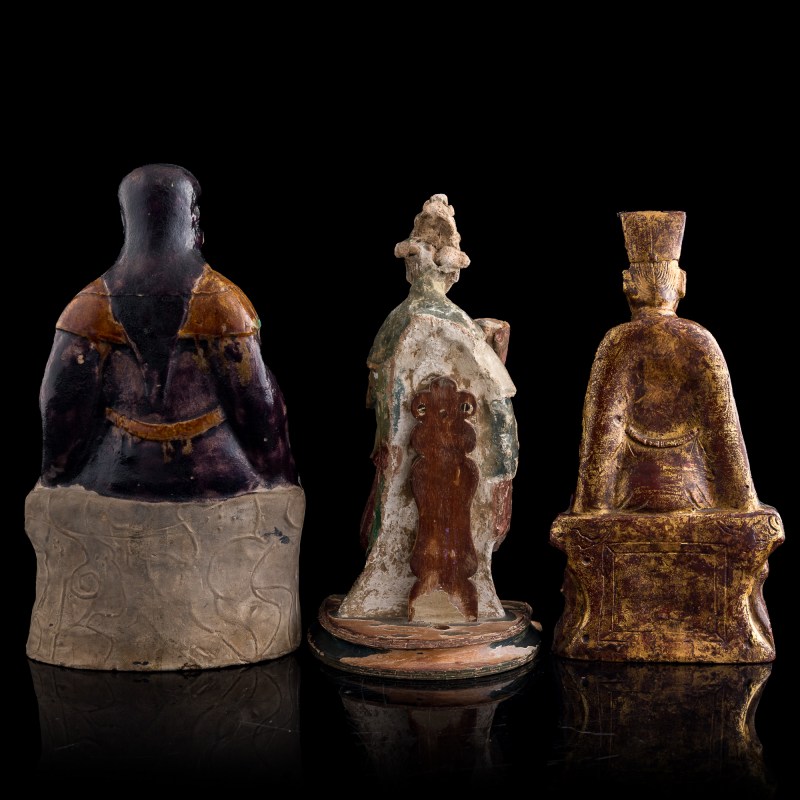 明代 陶塑人物三尊 | Three Chinese pottery figures, Ming dynasty - 图3