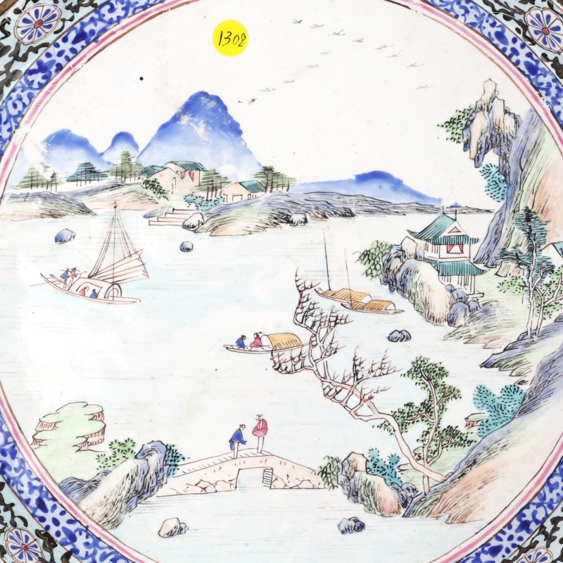 清乾隆 铜胎画珐琅山水行舟图盘 - 图4