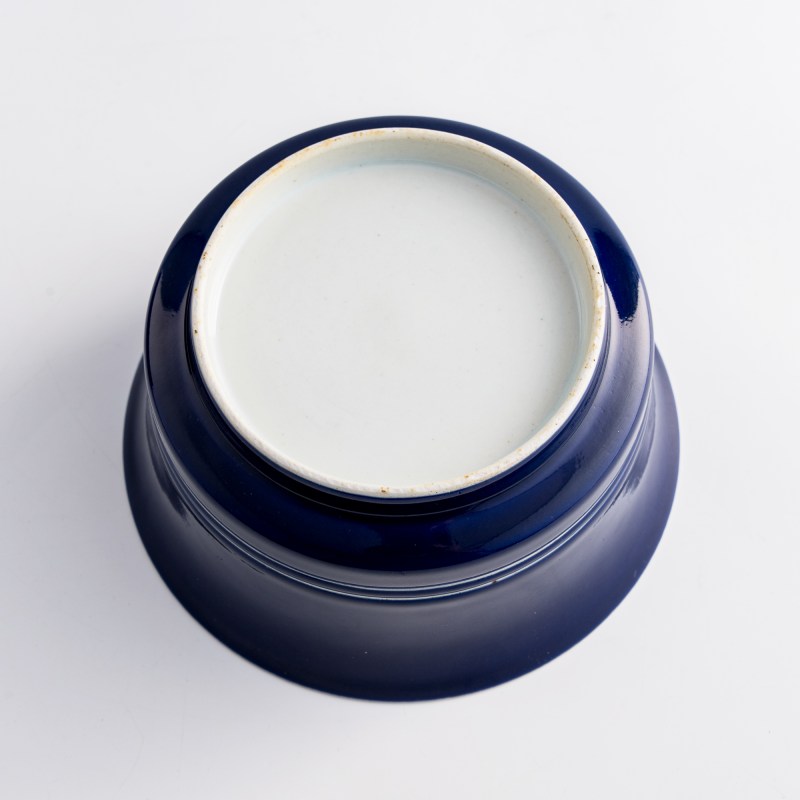 清雍正 霽藍釉弦紋盉碗 | A Chinese sacrificial-blue-glazed ribbed he-form bowl, Yongzheng period, Qing dynasty - 图7