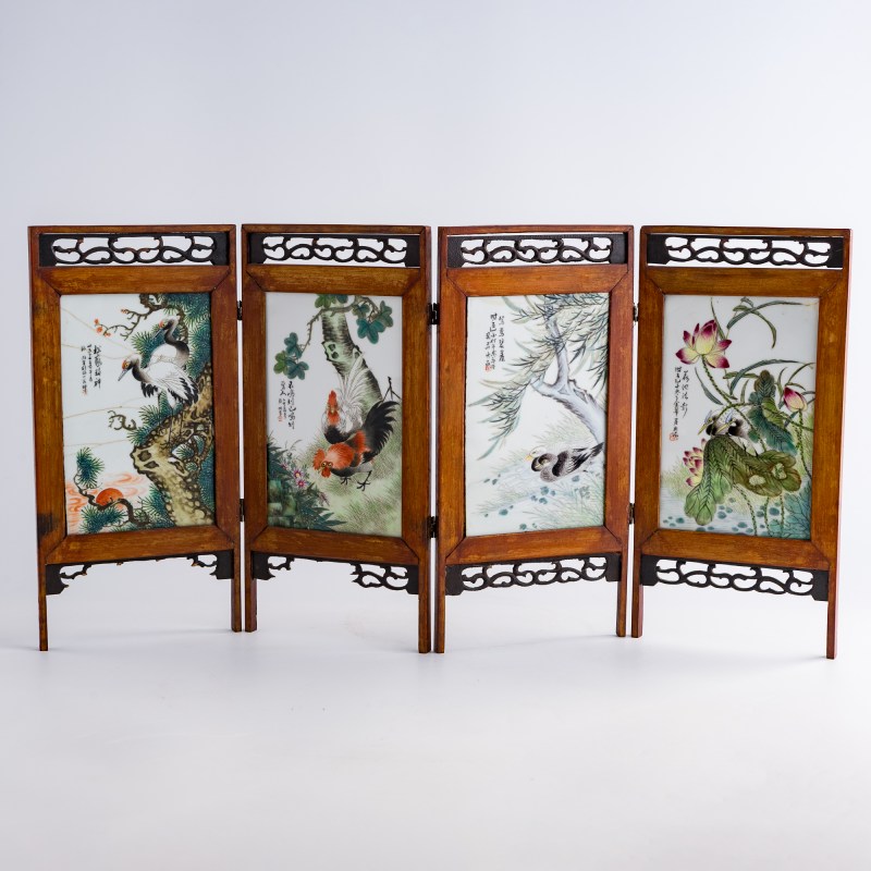 民國 粉彩花鳥瓷板四塊一套 | A Chinese four-panel famille rose porcelain plaque table screen, Republic period - 图1