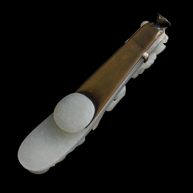 清代 白玉龍勾 | A Chinese white jade dragon hook, Qing dynasty - 图7