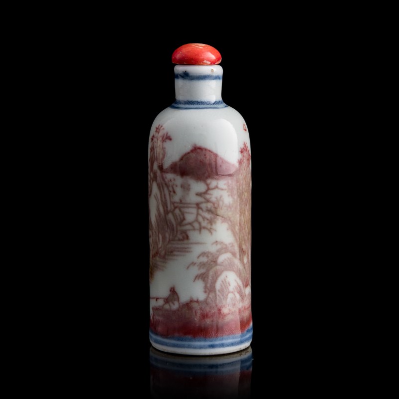 十九世紀 青花釉裏紅鼻烟壺兩隻 | Two Chinese blue and underglaze-red snuff bottles, 19th century - 图6